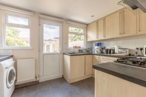 Kitchen- click for photo gallery
